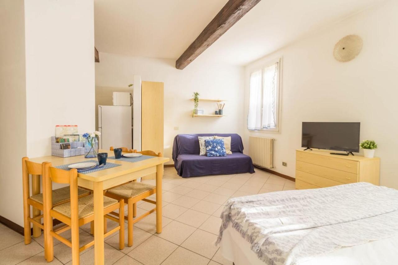 Al Pipai Apartment Ferrara Luaran gambar