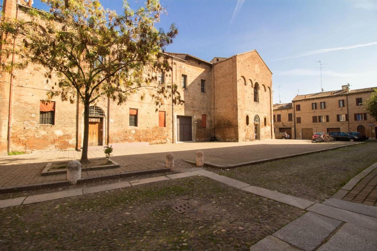 Al Pipai Apartment Ferrara Luaran gambar